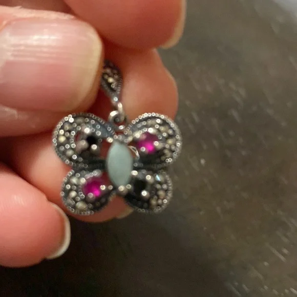 Emerald sapphire Ruby sterling silver Butterfly pierced earrings - Picture 3 of 3